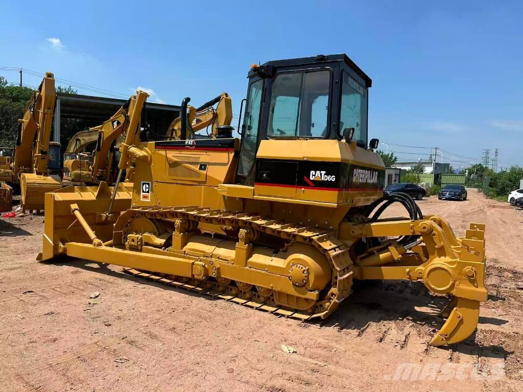 CAT D6G lánctalpas dózerek