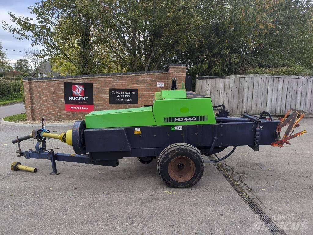 Deutz-Fahr HD 440 Szögletes bálázók