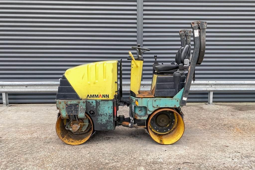 Ammann AV 12-2 Ikerdobos hengerek