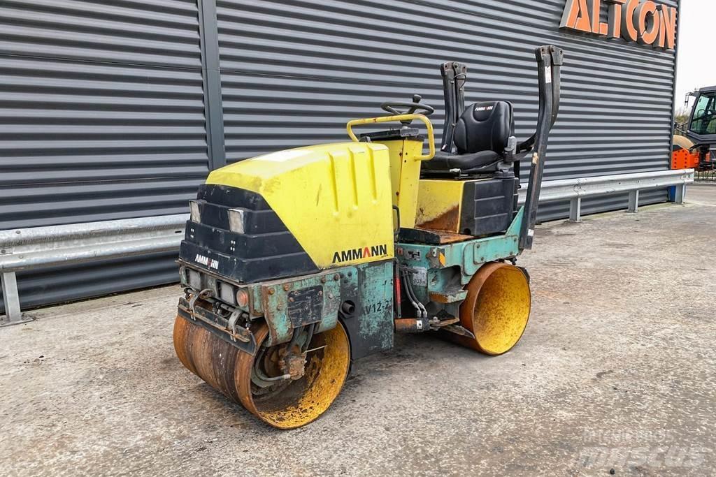 Ammann AV 12-2 Ikerdobos hengerek