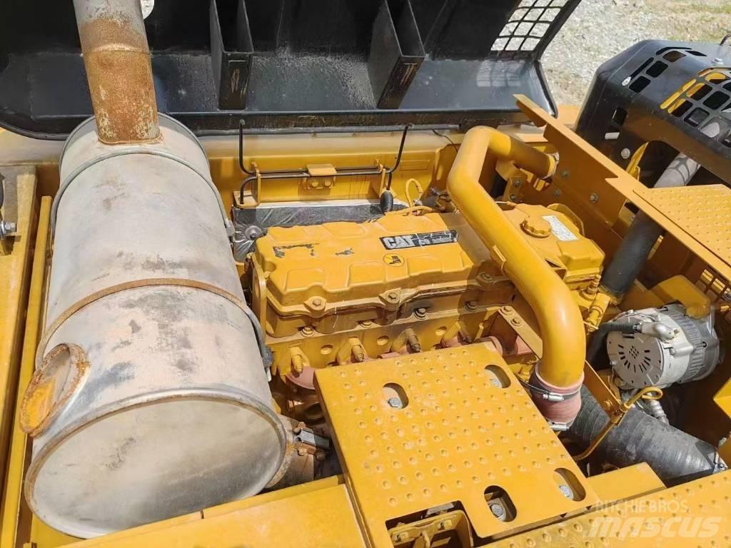 CAT 336 D Lánctalpas kotrók