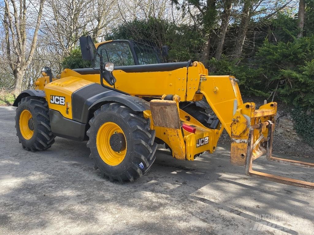 JCB 535-125 Teleszkópos rakodók