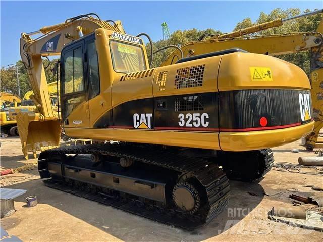 CAT 325 C Lánctalpas kotrók
