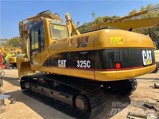 CAT 325 C Lánctalpas kotrók