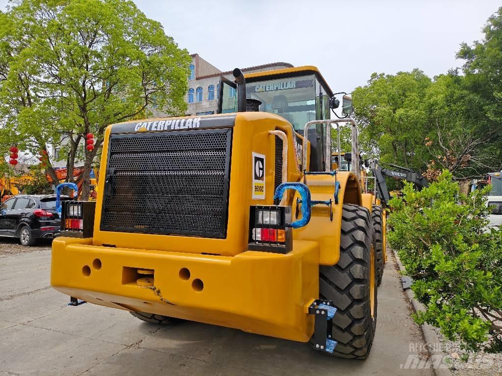 CAT 950 GC Gumikerekes homlokrakodók
