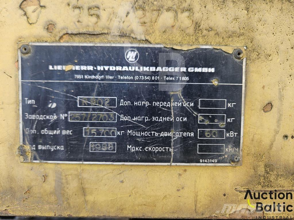Liebherr R 902 Lánctalpas kotrók