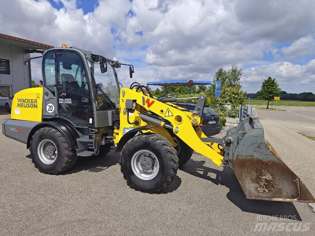 Wacker Neuson WL 70 Gumikerekes homlokrakodók