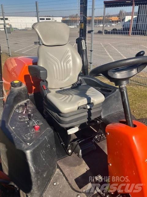 Jacobsen AR522 Három késhengeres fűnyírók