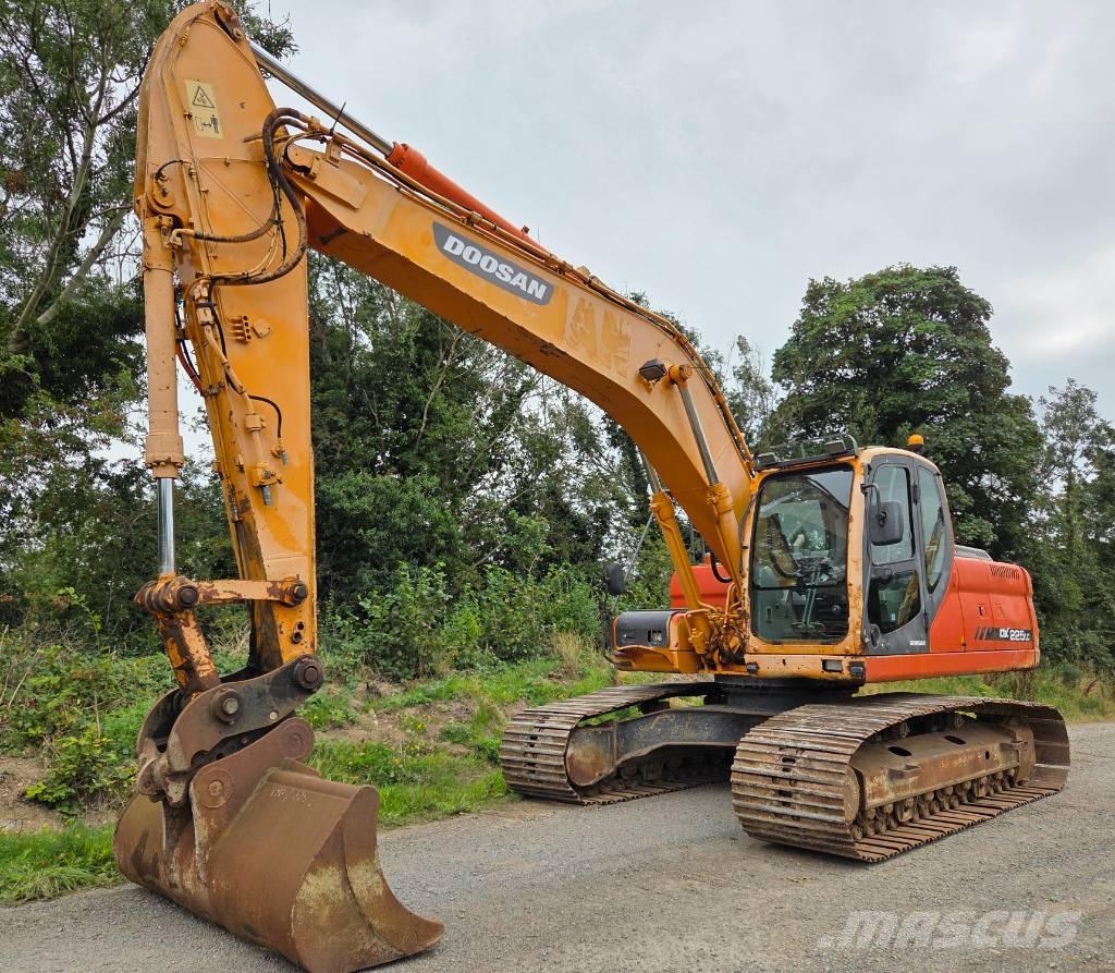 Doosan DX 225 LC Lánctalpas kotrók