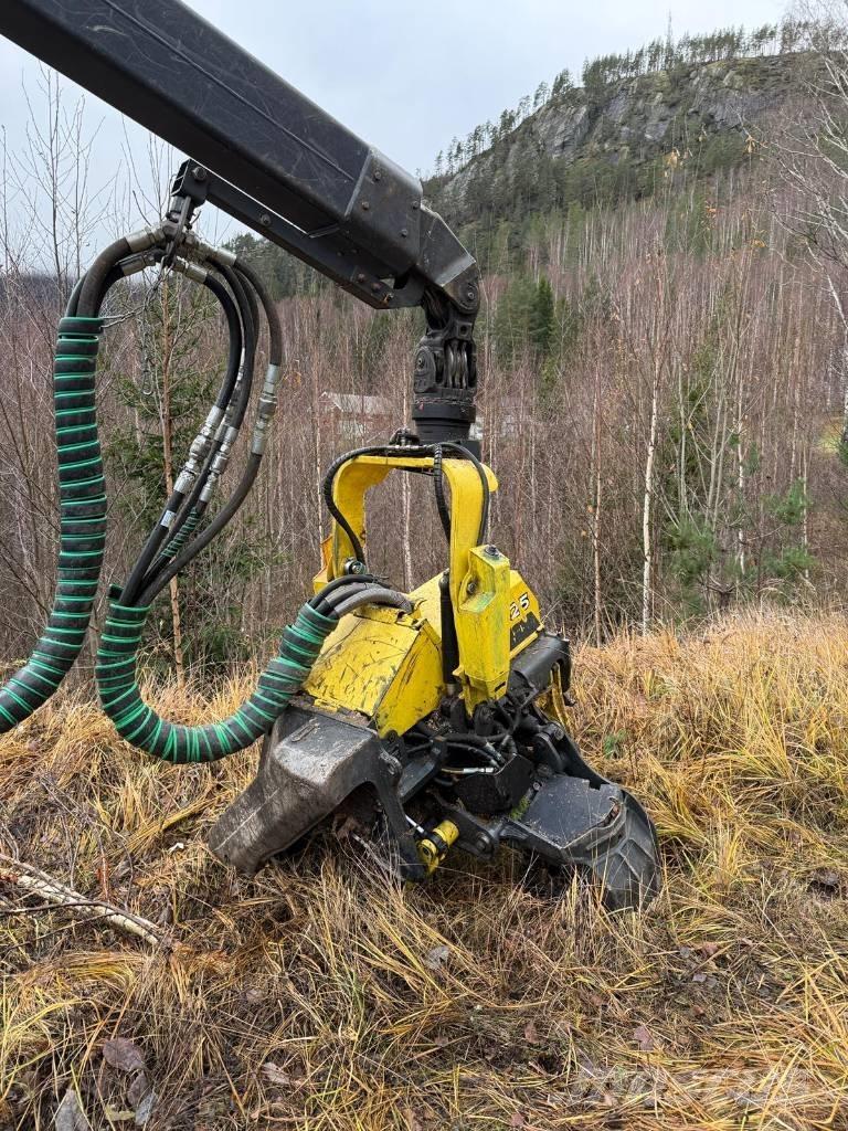 John Deere 1470 G Betakarítók