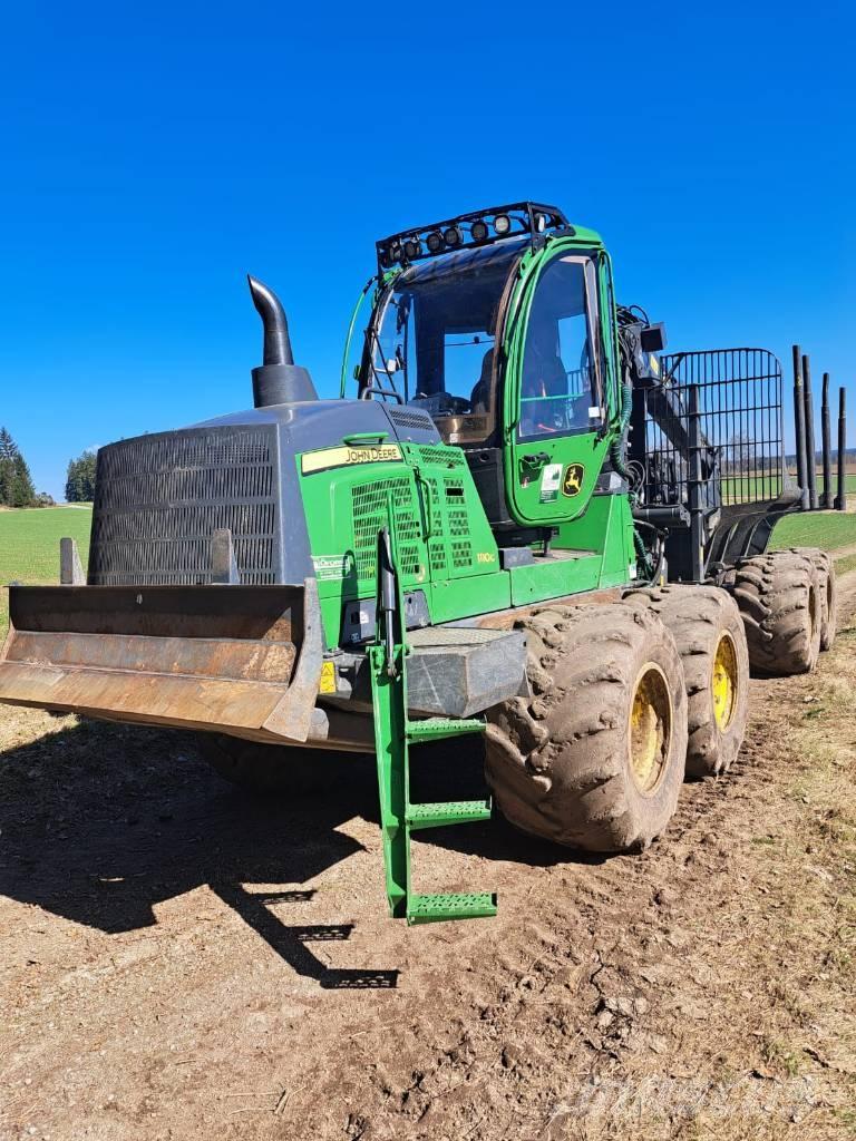John Deere 1110 G Kihordók