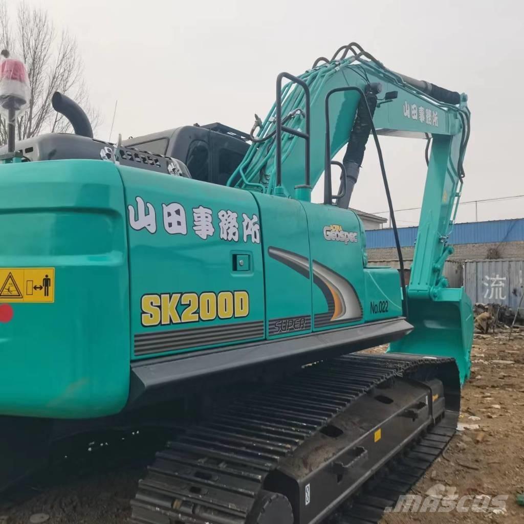 Kobelco SK 200 D Lánctalpas kotrók