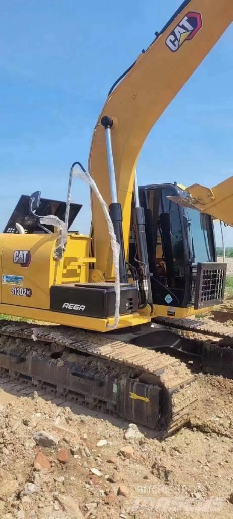 CAT 313D2GC Lánctalpas kotrók