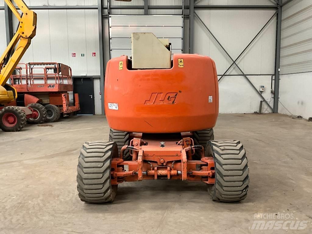 JLG 450 AJ Karos emelők