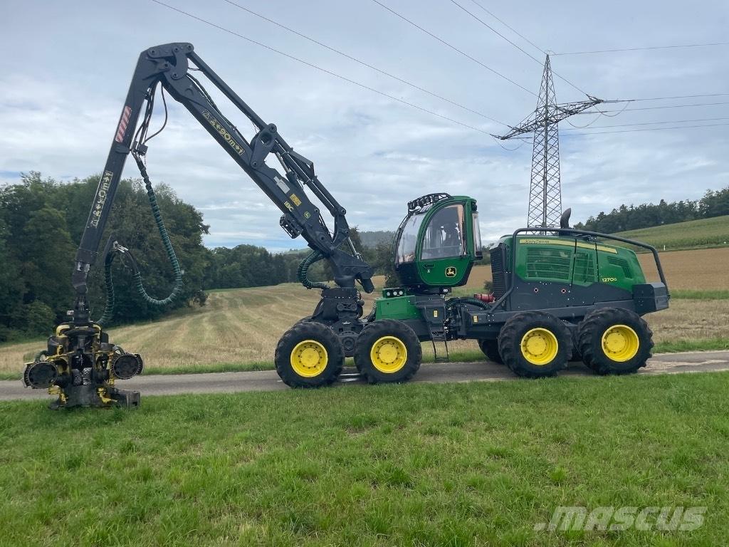 John Deere 1270G 8WD Betakarítók