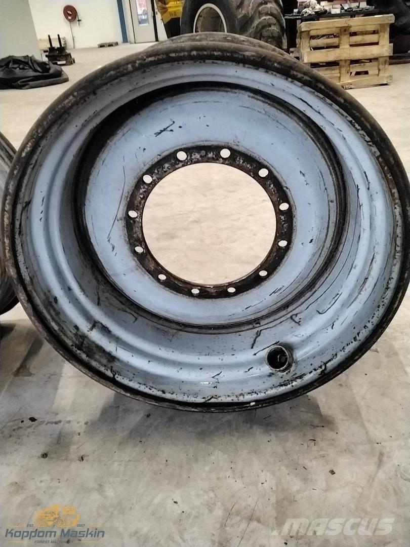Valmet 901 20x34 Gumiabroncsok, kerekek és felnik