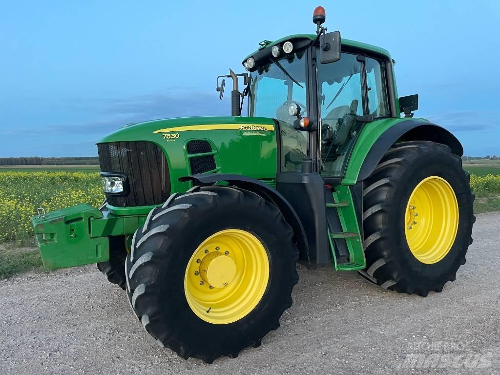 John Deere 7530 Traktorok