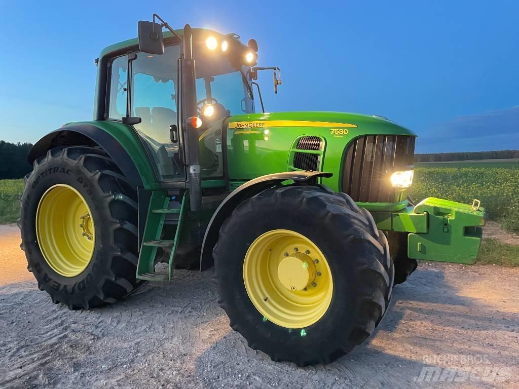 John Deere 7530 Traktorok