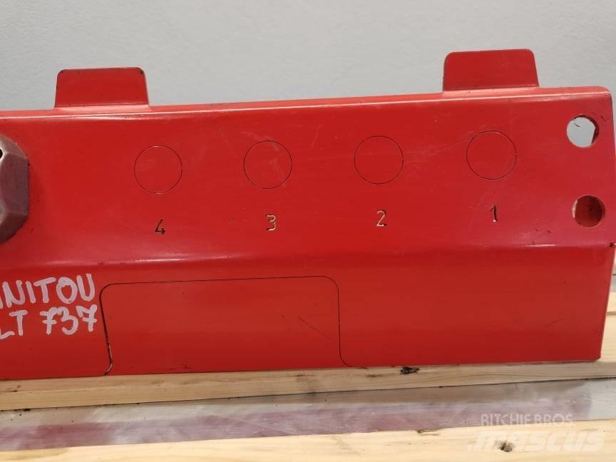 Manitou MLT shield Vezetőfülke és belső tartozékok
