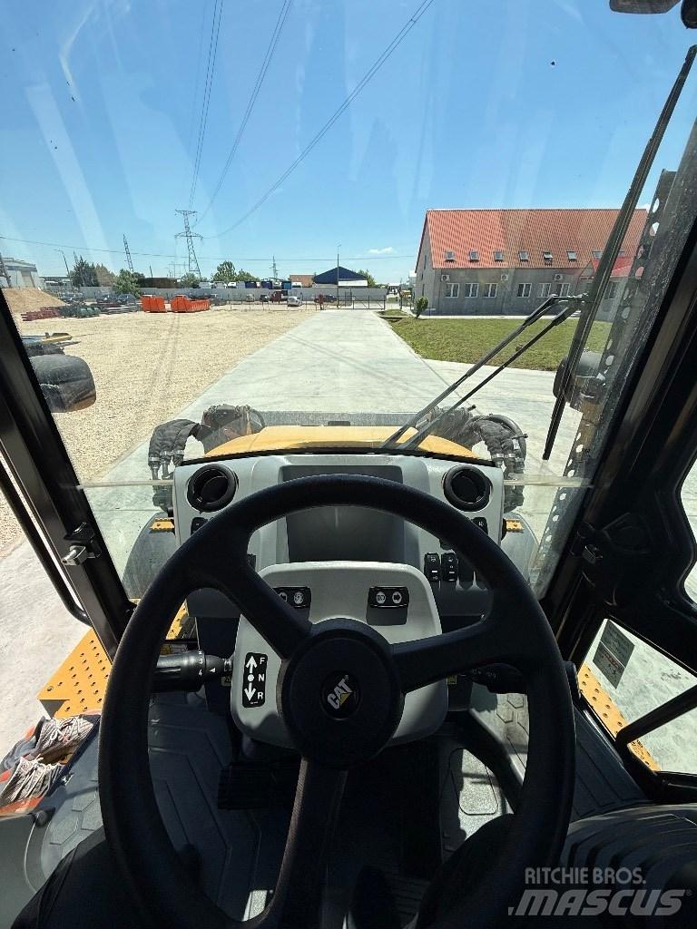 CAT 432f2 Kotrórakodók