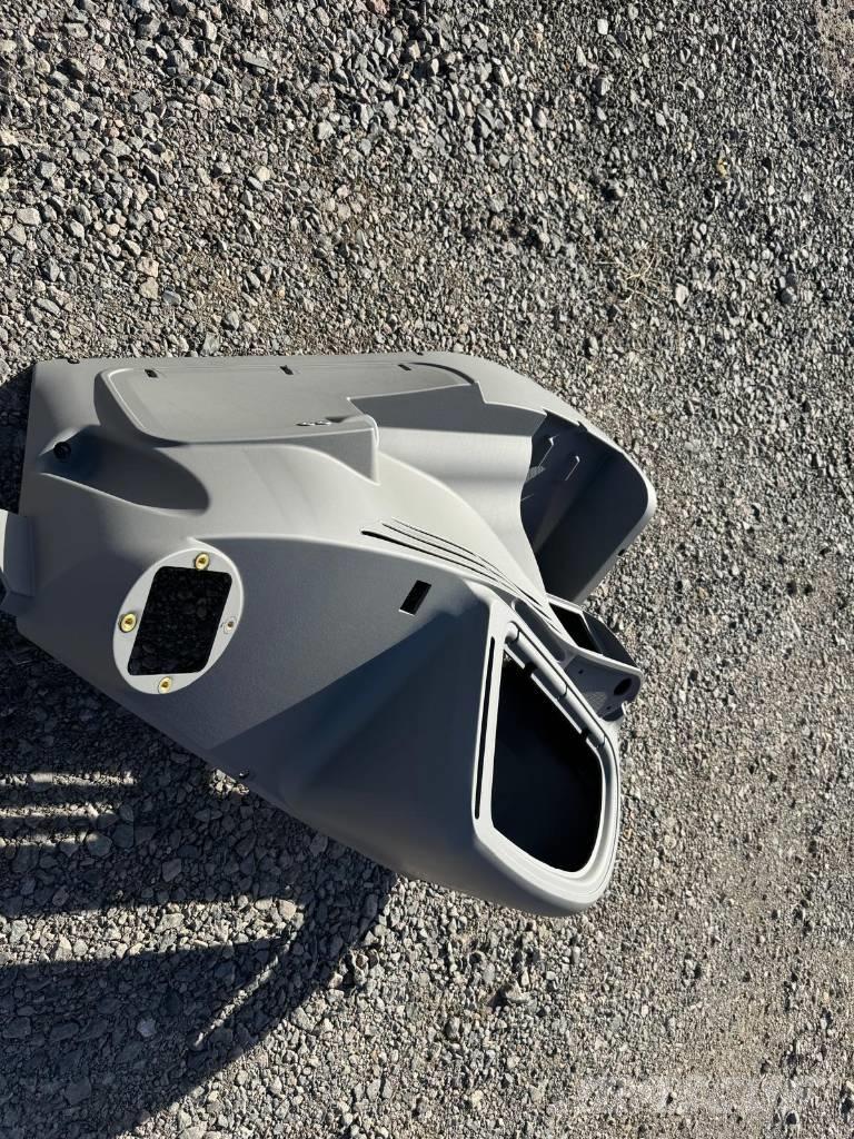 JCB 3 CX Side Panel Vezetőfülke és belső tartozékok