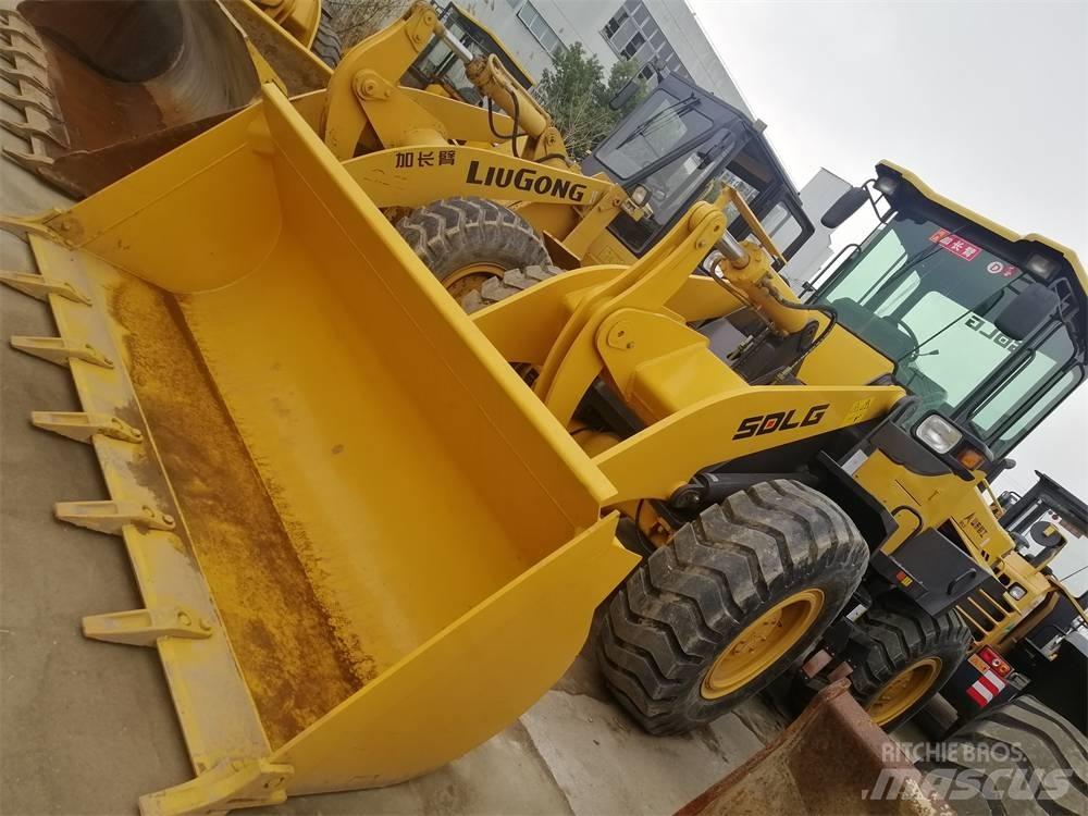 SDLG LG 993 L Gumikerekes homlokrakodók