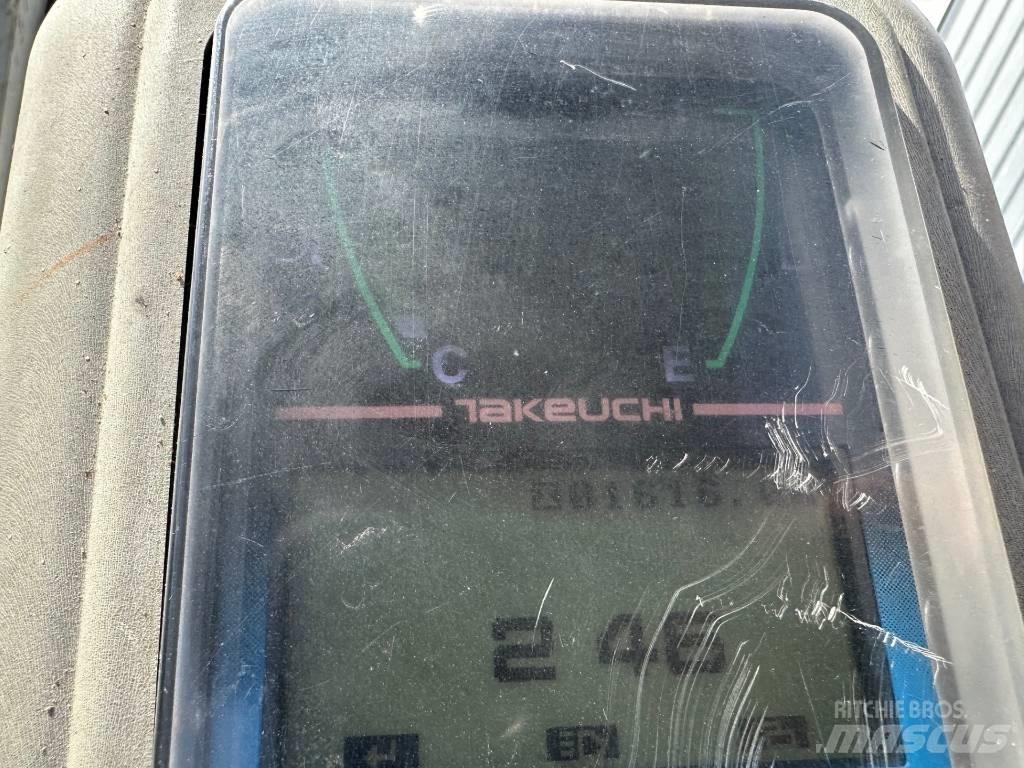 Takeuchi TB 216 Mini kotrók < 7t