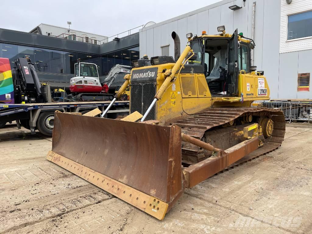 Komatsu D 65 PX-18E0 lánctalpas dózerek
