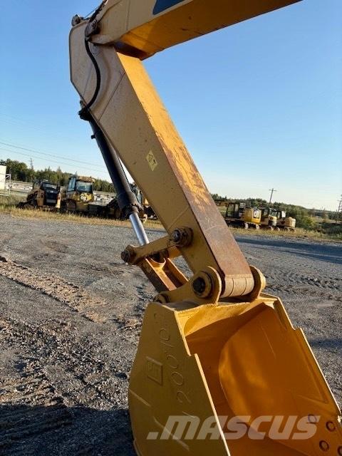 CAT 320 D Lánctalpas kotrók