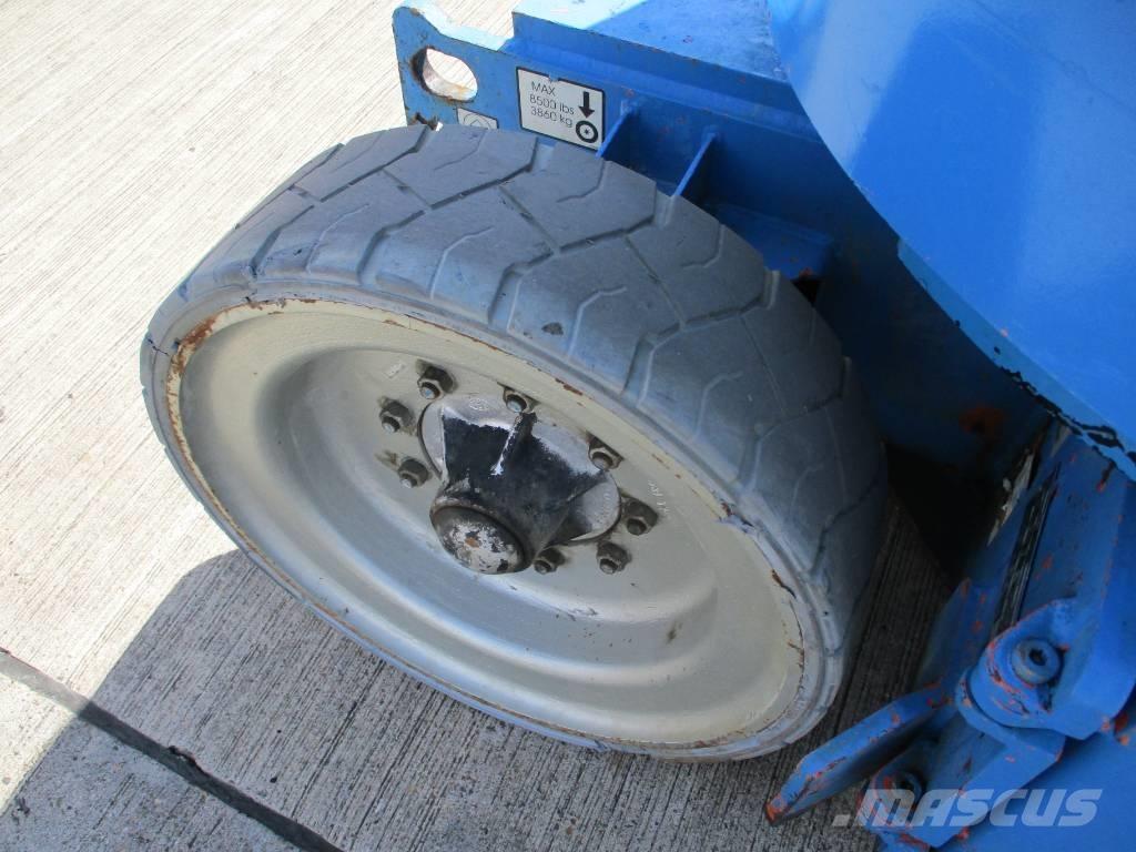 JLG E 300 AJP (180) Teleszkópos emelők