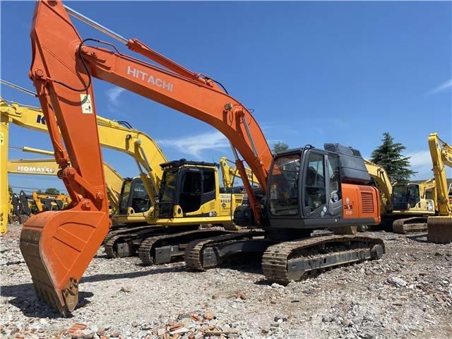 Hitachi ZX 250 Lánctalpas kotrók