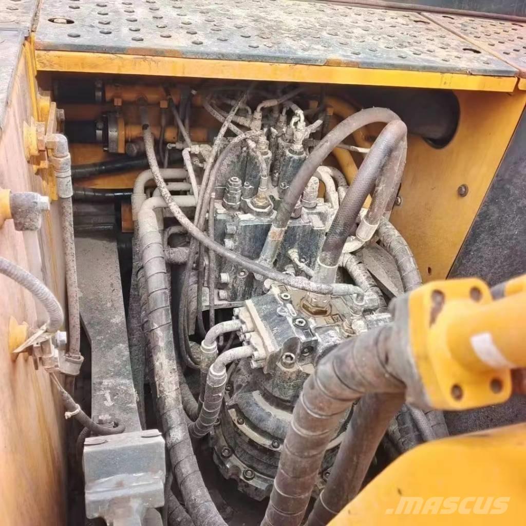 Hyundai R225LVS Lánctalpas kotrók