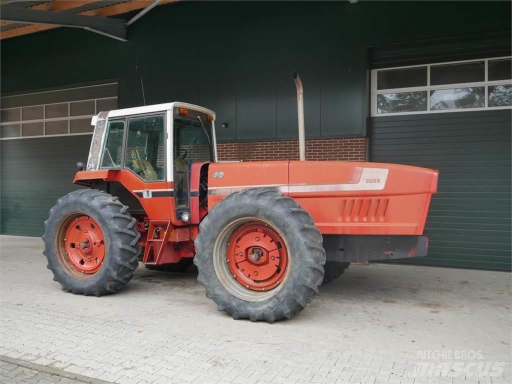 Case IH IHC 3588 Traktorok