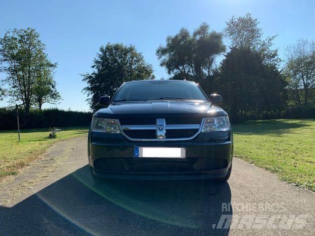 Dodge Journey SE Kistehergépjárművek