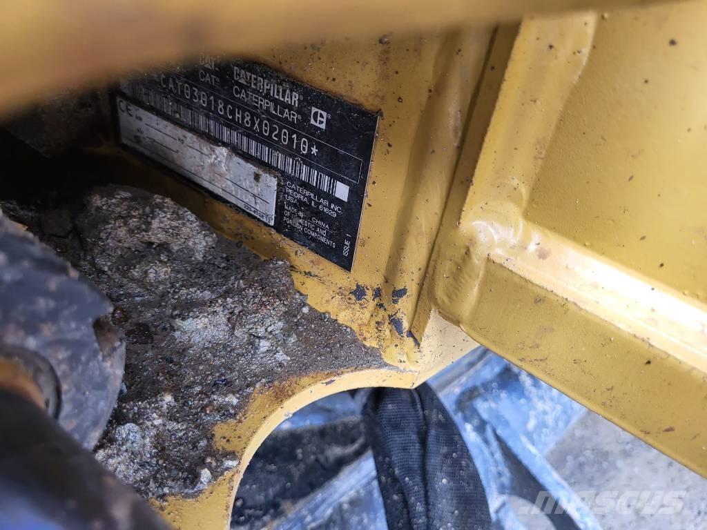 CAT 301.8 NG Mini kotrók < 7t