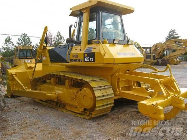 Komatsu D 65 EX lánctalpas dózerek