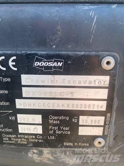 Doosan DX 300 LC-5 Lánctalpas kotrók