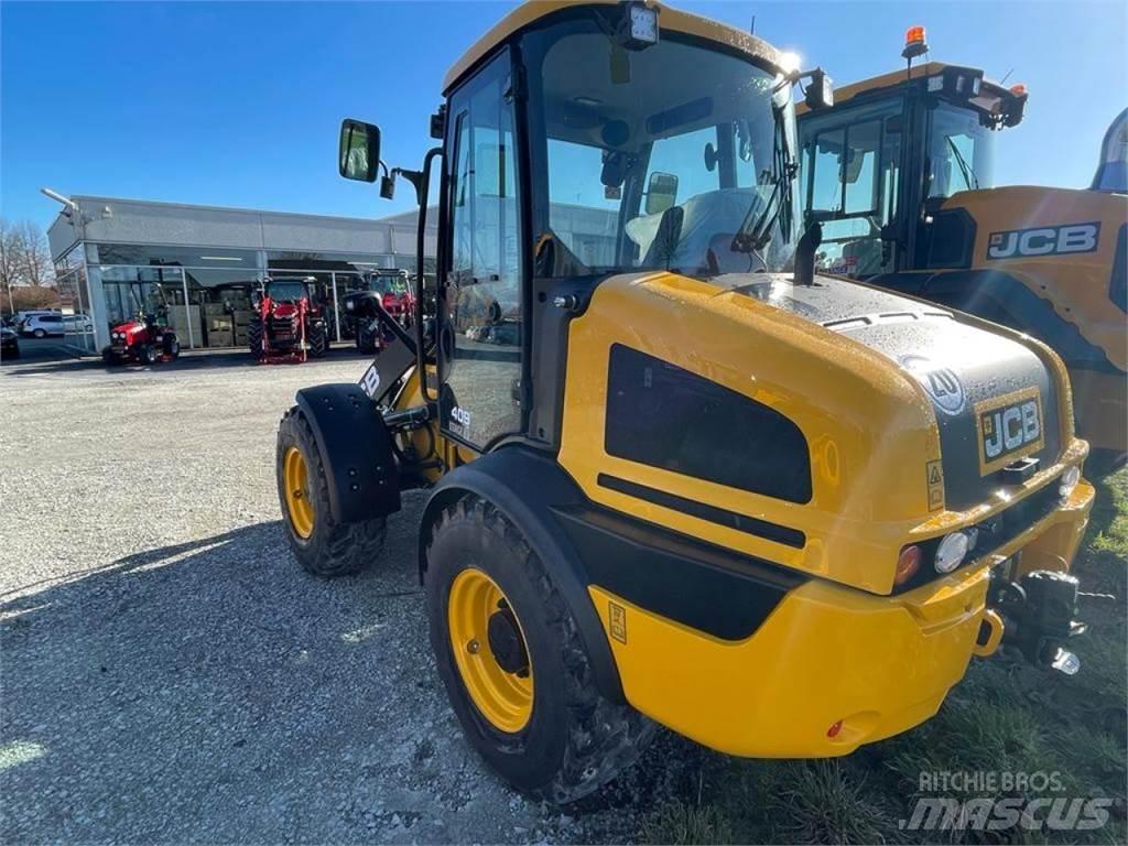 JCB 409 Gumikerekes homlokrakodók