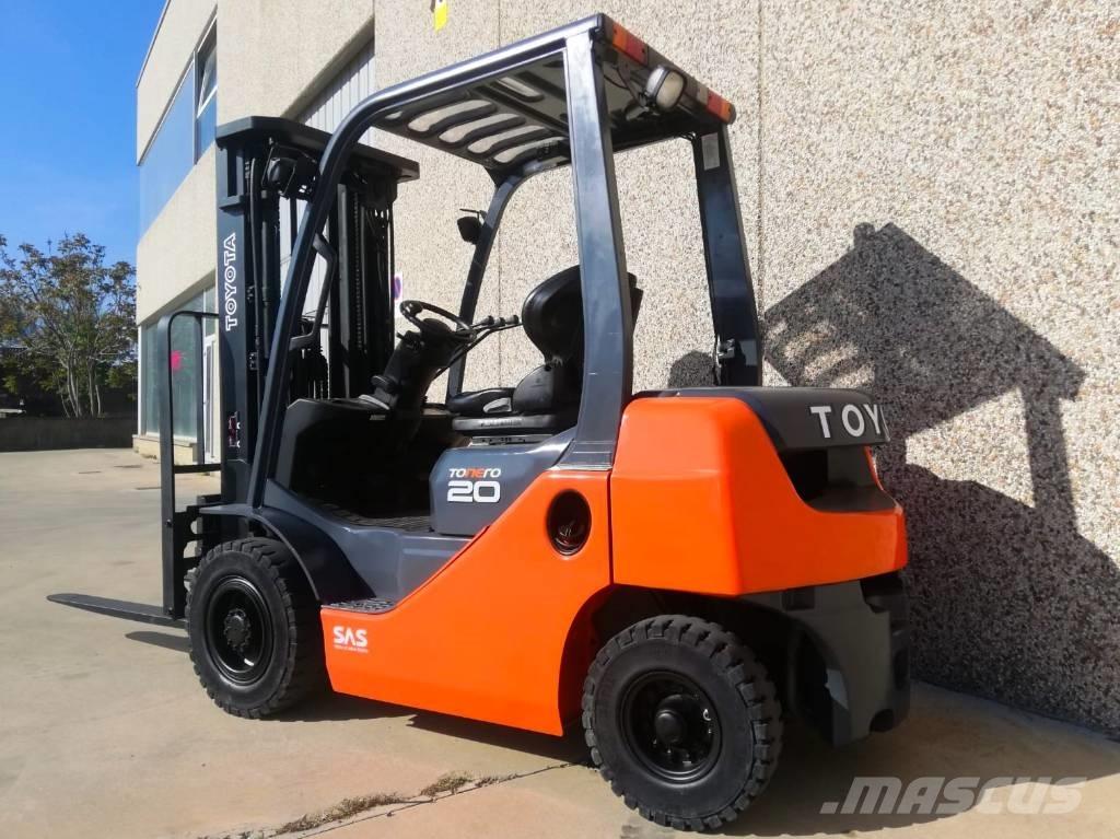 Toyota 02-8 FG F 20 Gázüzemű targoncák