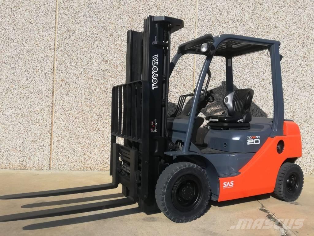 Toyota 02-8 FG F 20 Gázüzemű targoncák