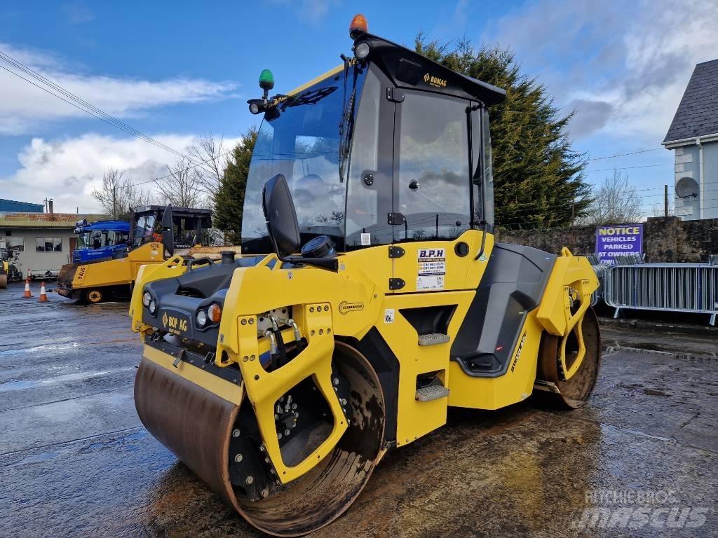 Bomag BW 151 AD-5 Ikerdobos hengerek