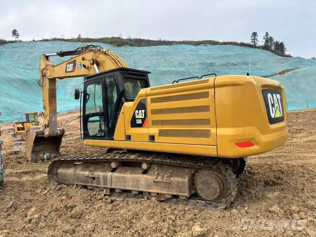 CAT CAT336 Közepes (midi) kotrók 7 t - 12 t