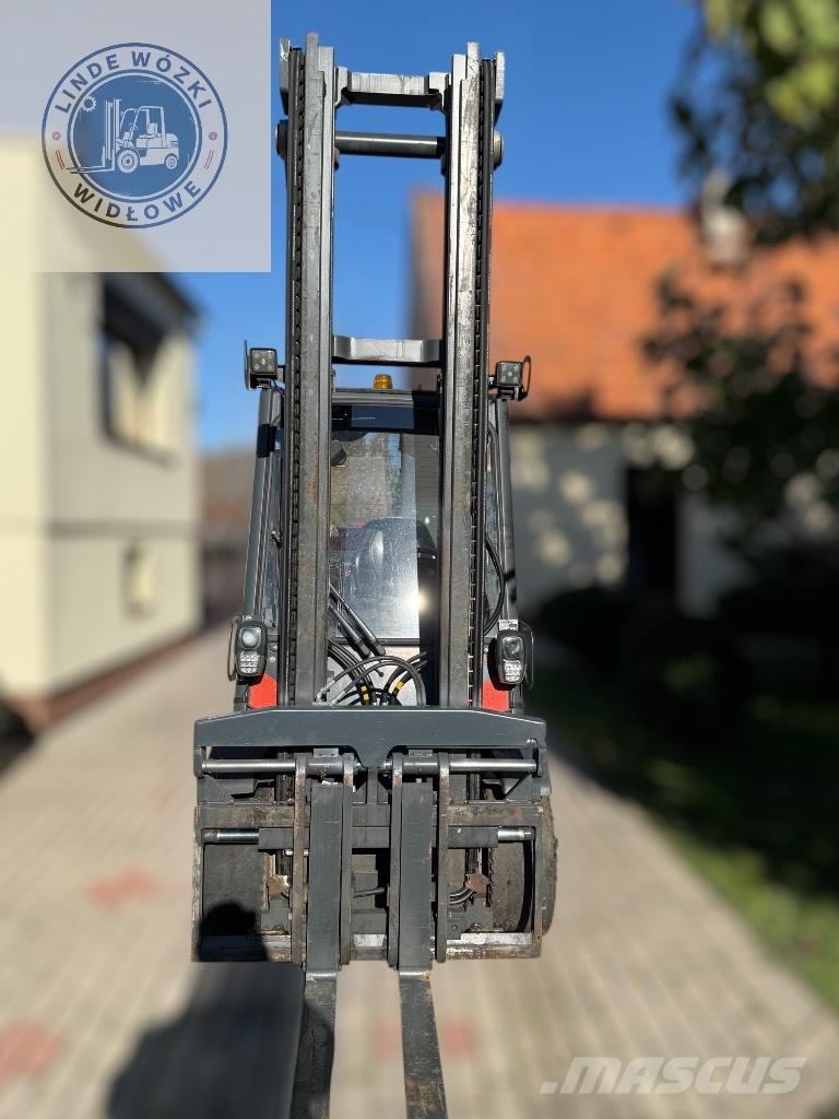 Linde H30 T-02 Gázüzemű targoncák