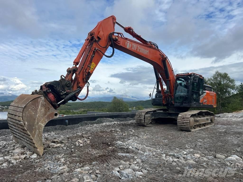 Hitachi ZX 300 LC-7 Lánctalpas kotrók