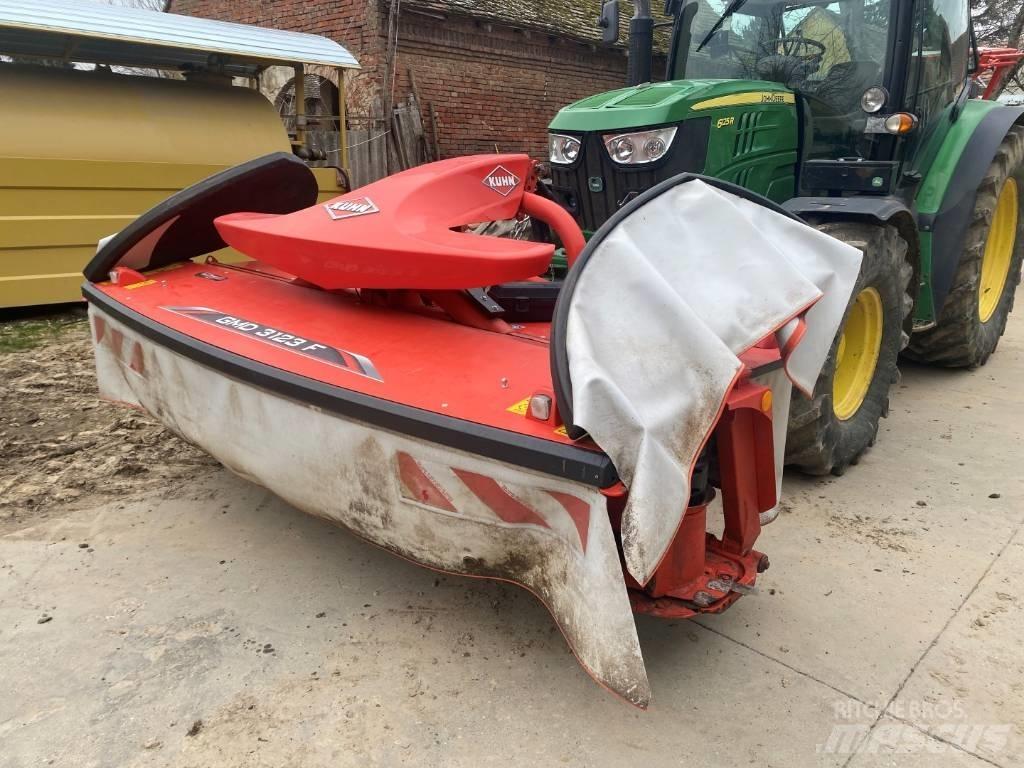Kuhn GMD 3123F Kaszák
