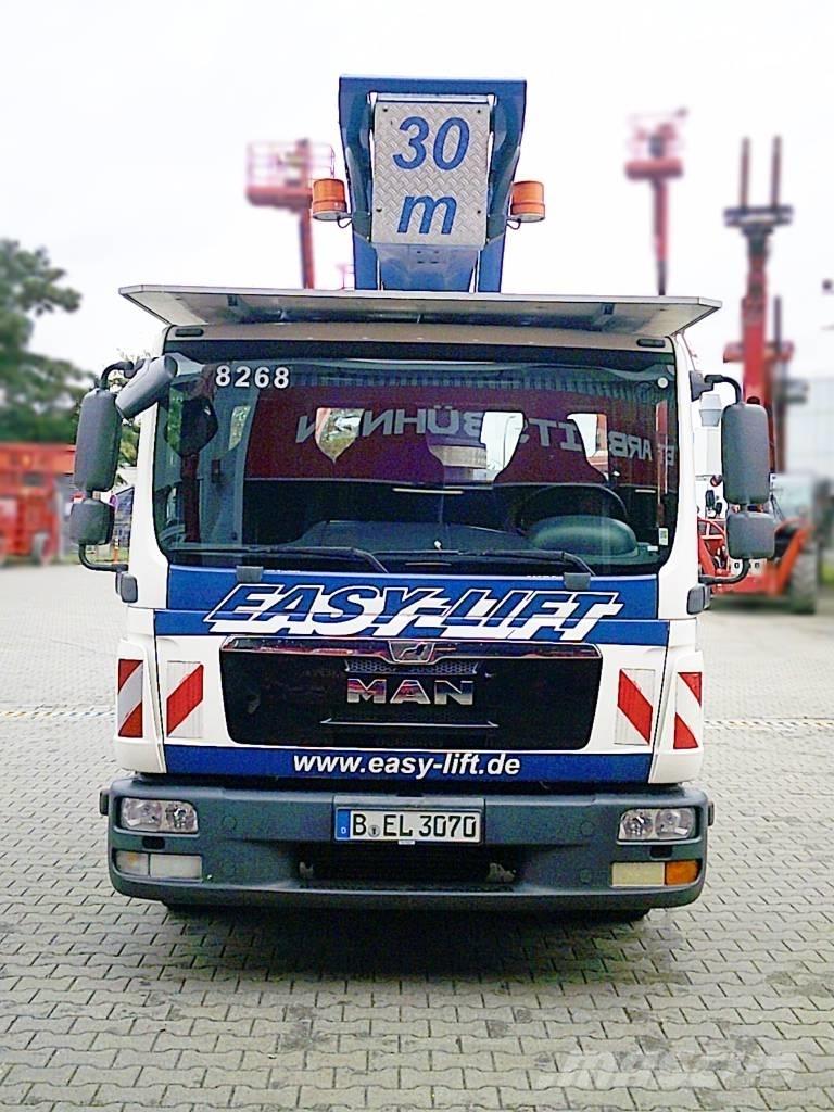 Palfinger P 300 KS Teherautóra szerelt emelők és állványok