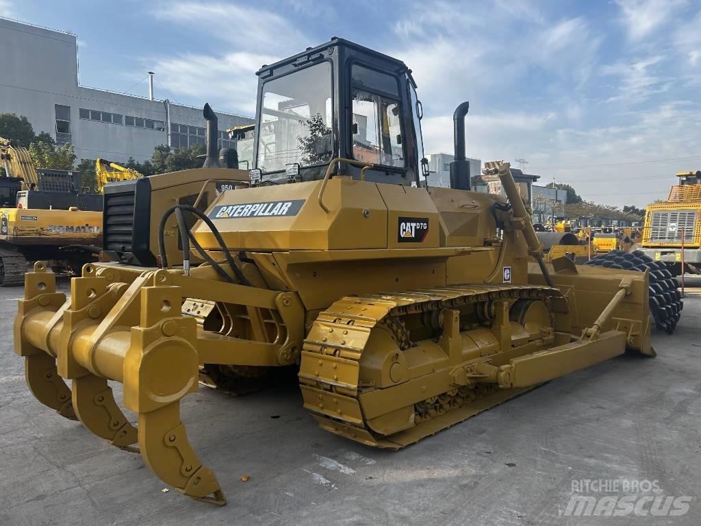 CAT D7G lánctalpas dózerek