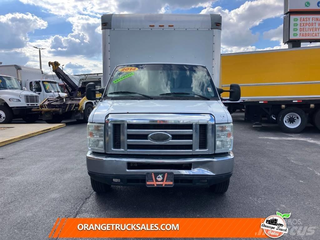 Ford E 350 Transporterek
