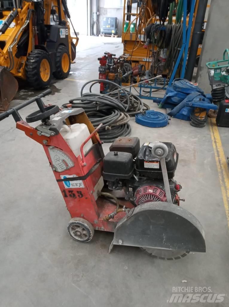 Husqvarna FS400LV Építőipar - Egyebek