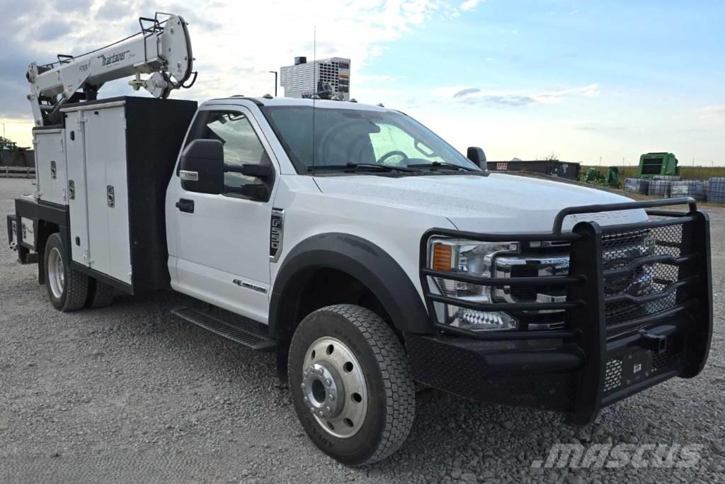 Ford F 550 XL SD Lánctalpas daruk